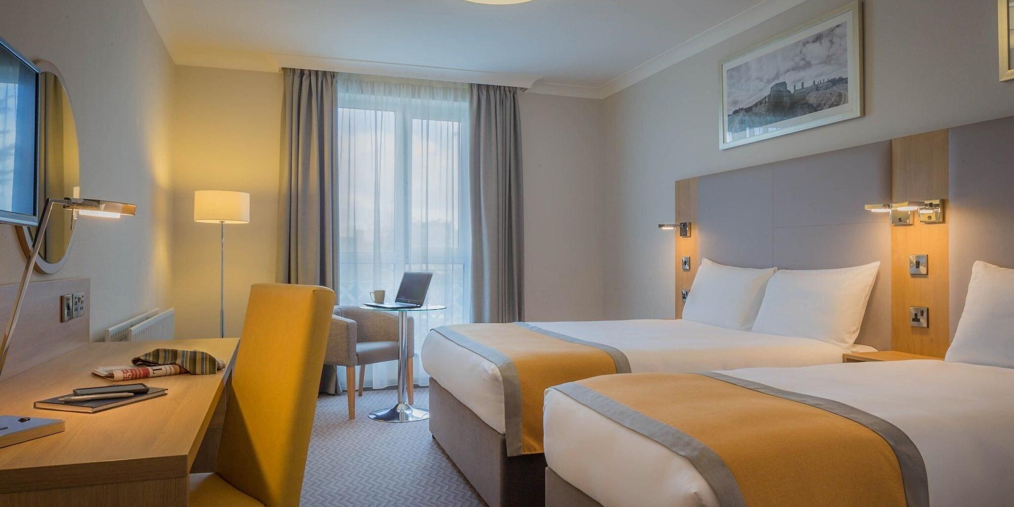 Maldron Hotel Таллахт Екстер'єр фото